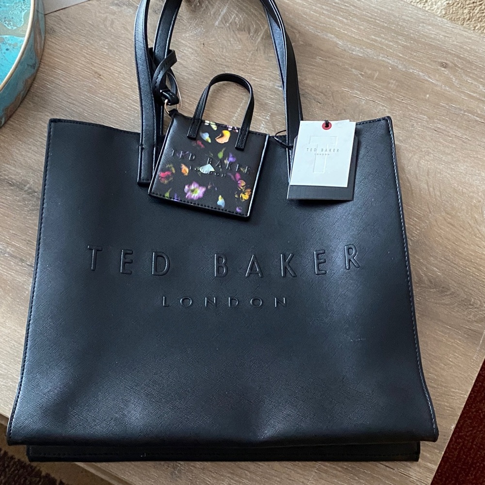 Ted Baker Elegant Black Shopper Bag
